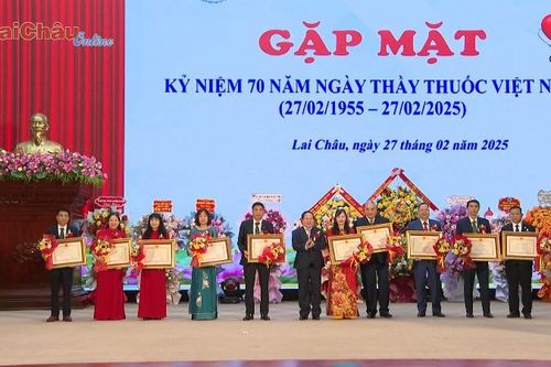 Gặp mặt Kỷ niệm 70 năm Ngày Thầy thuốc Việt Nam