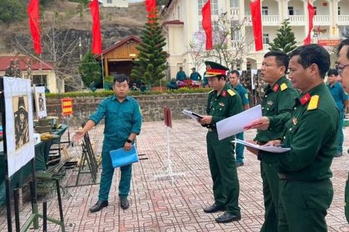 Đơn Dương: Hội thi mô hình học cụ huấn luyện và sáng kiến lực lượng vũ trang