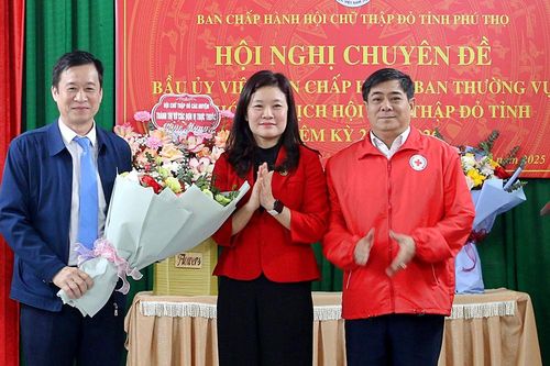 Đồng chí Lê Tiến Quân được bầu giữ chức vụ Phó Chủ tịch Hội Chữ thập đỏ tỉnh Phú Thọ