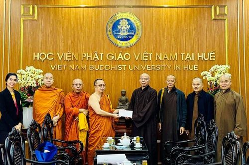Đại học Mahachulalongkorn (Ayutthaya, Thailand) thăm và làm việc với Học viện PGVN tại Huế