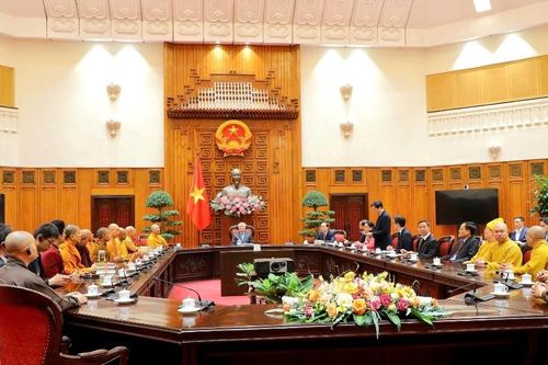 Phó Thủ tướng Thường trực Nguyễn Hòa Bình tiếp phái đoàn Ủy ban Tổ chức Đại lễ Vesak Liên Hiệp Quốc