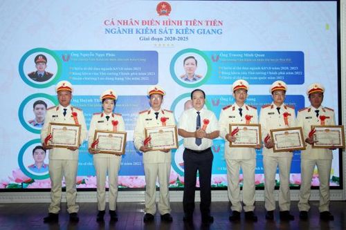 Biểu dương nhiều điển hình tiên tiến ngành Kiểm sát tỉnh Kiên Giang