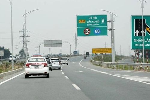 Điều chỉnh biển báo để tránh tình trạng tăng, giảm tốc độ đột ngột