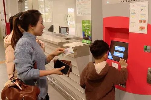 Cần đa dạng hình thức thanh toán vé đường sắt trên cao
