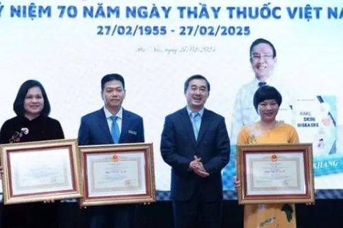 Vinh danh các Thầy thuốc Ưu tú chuyên ngành da liễu