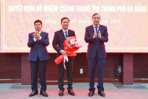 Đà Nẵng công bố quyết định về công tác cán bộ