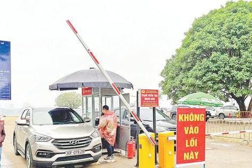 Thu phí trông giữ xe không dùng tiền mặt: Hiệu quả đã rõ