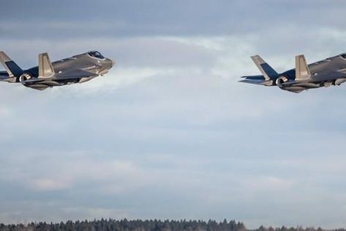 F-35 cất cánh đáp trả loạt tên lửa của Nga