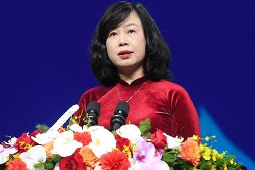 Bộ trưởng Bộ Y tế: 'Suốt 70 năm qua, dù trong bất kỳ hoàn cảnh nào những người thầy thuốc cũng không chùn bước'