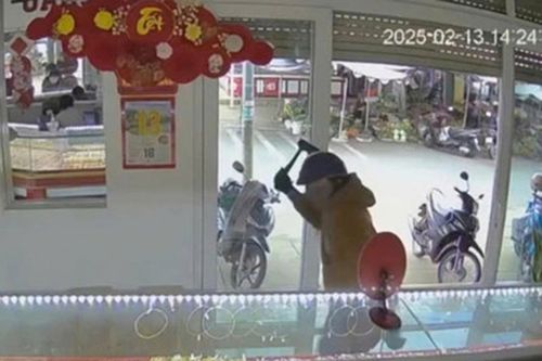 Thông báo tìm người liên quan vụ lừa đảo chiếm đoạt tài sản