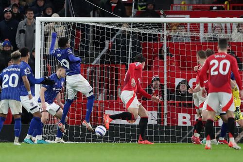 MU dẫn đầu Premier League ở một thông số