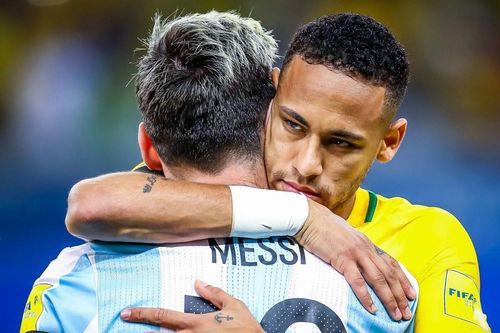 Neymar từng dạy Messi đá penalty