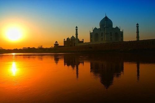 Yếu tố ảnh hưởng kiến trúc Đền Taj Mahal