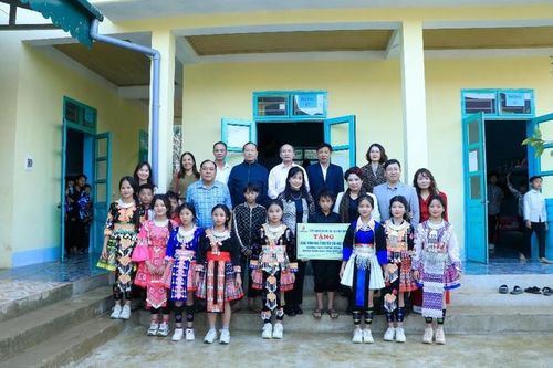 Báo Phụ nữ Thủ đô khánh thành Nhà nội trú cho học sinh dân tộc