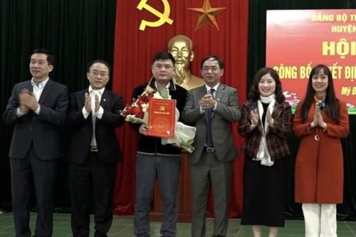 Huyện ủy Mỹ Đức phân công, điều động cán bộ chủ chốt tại một số xã