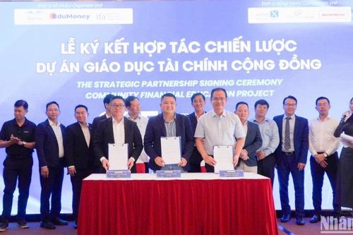 Thêm một kênh học tập trực tuyến cho người dân