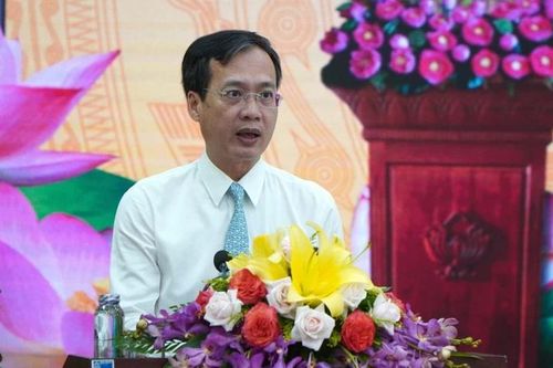 Thủ tướng Chính phủ phê chuẩn nhân sự hai tỉnh Đồng Tháp và Nghệ An