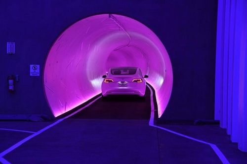 Elon Musk đào 'lỗ giun' không điểm mù dưới lòng Dubai, ngỡ ngàng kết quả