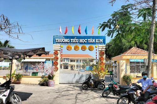 Long An: DNTN Nghĩa Thành sửa chữa các di tích lịch sử trên địa bàn huyện Cần Giuộc