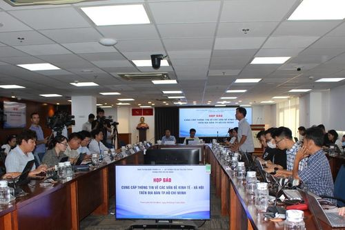 TP Hồ Chí Minh: Tăng cường công tác phát ngôn và cung cấp thông tin cho báo chí