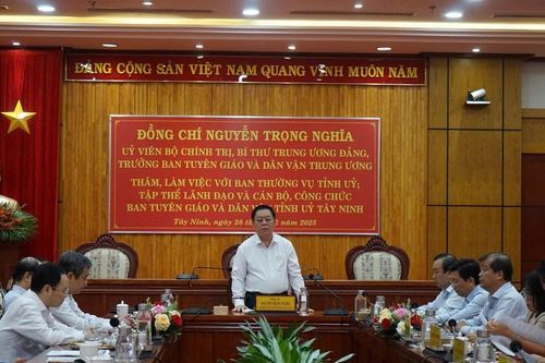 Trưởng Ban Tuyên giáo và Dân vận Trung ương làm việc với Tỉnh ủy Tây Ninh