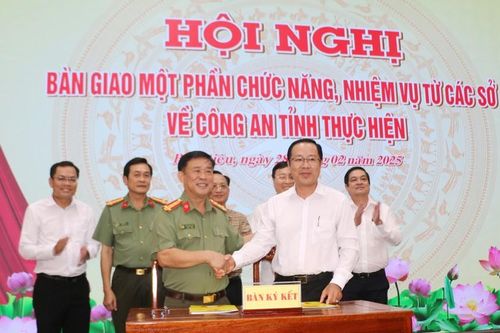 Công an tỉnh Bạc Liêu tiếp nhận nhiệm vụ, công tác quản lý Nhà nước từ các Sở