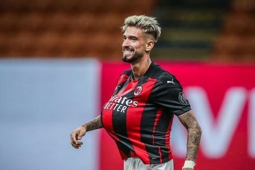 Cựu sao Milan từng được MU và Arsenal săn đón dạt về Malaysia chơi bóng