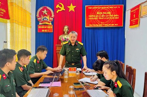 VKS Quân sự khu vực 73 tổ chức Hội nghị thông qua giáo án phổ biến, giáo dục pháp luật