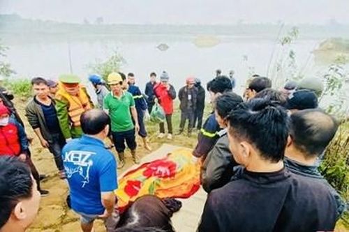 Tìm thấy thi thể 2 học sinh đuối nước ở Thanh Hóa