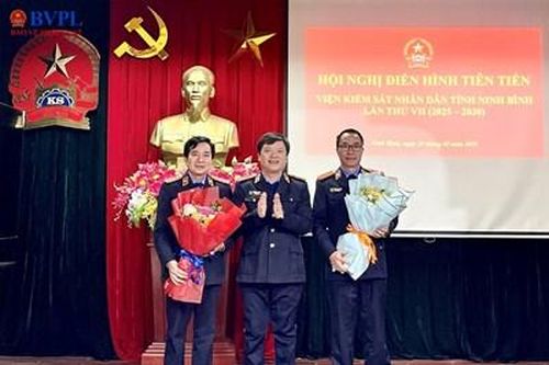 VKSND tỉnh Ninh Bình: Biểu dương, tôn vinh những điển hình tiên tiến