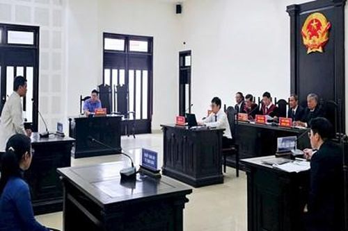 Nhân viên giao hàng tham ô tiền tỉ của công ty, lãnh án 8 năm tù