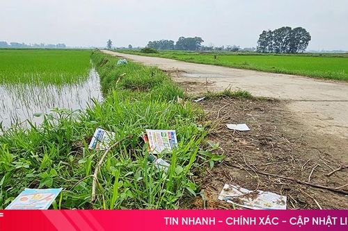 Bao giờ hết cảnh vứt vỏ thuốc bảo vệ thực vật trên đồng ruộng?