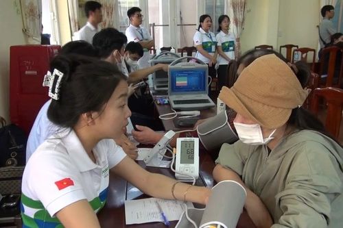 TTXVN đồng hành chăm sóc sức khỏe cộng đồng ở Bình Phước