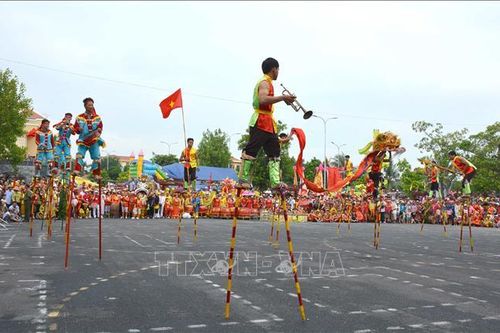Gìn giữ và phát huy giá trị văn hóa qua các trò chơi ở lễ hội