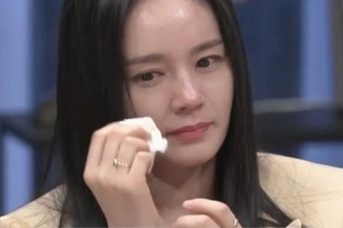 Nữ diễn viên đình đám showbiz tiết lộ chuyện đau lòng