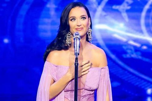 Truyền hình Mỹ 'chọc ngoáy' nỗi đau của Katy Perry