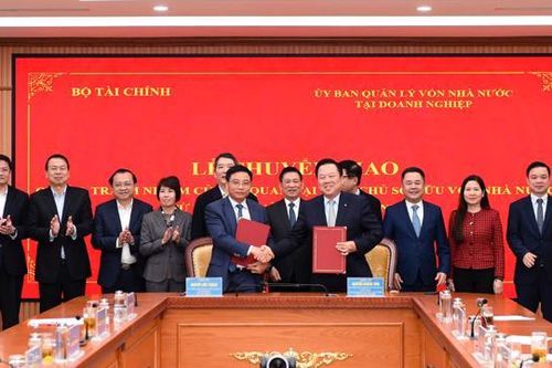 Chuyển giao quyền sở hữu vốn tại 18 tập đoàn, tổng công ty Nhà nước về Bộ Tài chính
