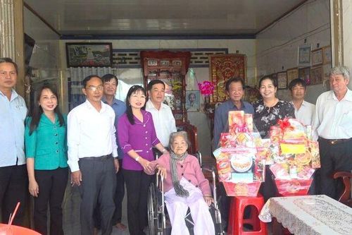 Xây dựng Đảng ở Thoại Sơn