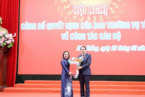 Đồng chí Lý Thị Vinh giữ chức vụ Bí thư Huyện ủy Bảo Thắng