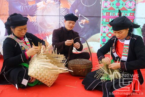 Sống để yêu thương