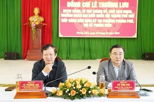 Bí thư Thành ủy Lê Trường Lưu tiếp công dân tại phường Phong Phú