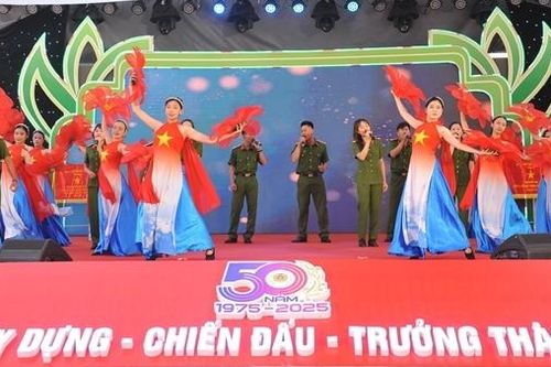 Trại giam Đắk Trung kỷ niệm 50 Ngày thành lập