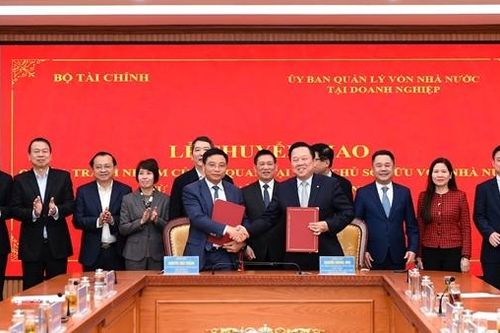 Chuyển giao 18 doanh nghiệp từ Ủy ban Quản lý vốn nhà nước về Bộ Tài chính