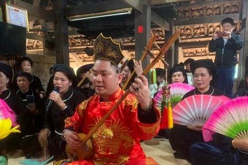 Tái hiện nghi thức cầu an, mừng năm mới của dân tộc Tày, Nùng, Mông tại Hà Nội