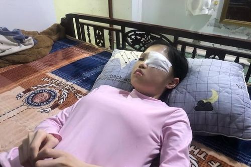 MS 989: Người phụ nữ đáng thương có chồng mất vì tai nạn, con gái không nói được và dần mất khả năng vận động