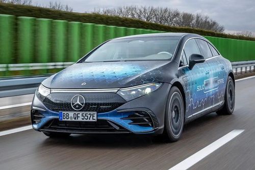 Mercedes-Benz bắt đầu thử nghiệm pin thể rắn trên đường
