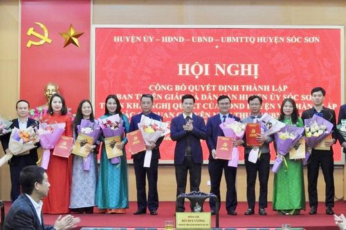 Huyện Sóc Sơn bổ nhiệm lãnh đạo các phòng chuyên môn sau sắp xếp bộ máy
