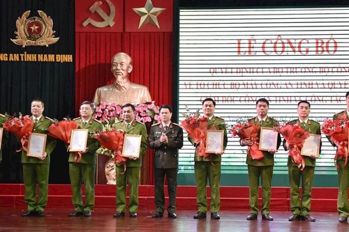 Sau giải thể, nhiều lãnh đạo Công an cấp huyện nhận nhiệm vụ mới