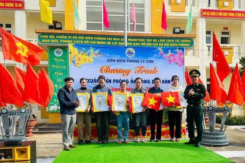 Vững vàng 'thế trận lòng dân' trên huyện đảo Lý Sơn
