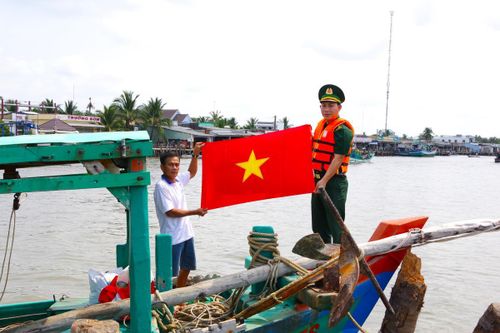 Phát huy vai trò 'đầu tàu' của đảng viên đồn Biên phòng nơi cực Nam Tổ quốc